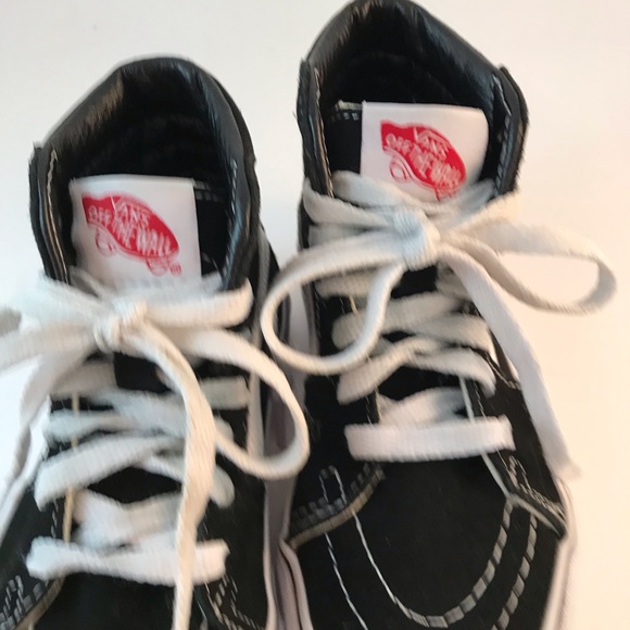 Kid’s Vans Hightop Sneakers - Picture 6 of 9